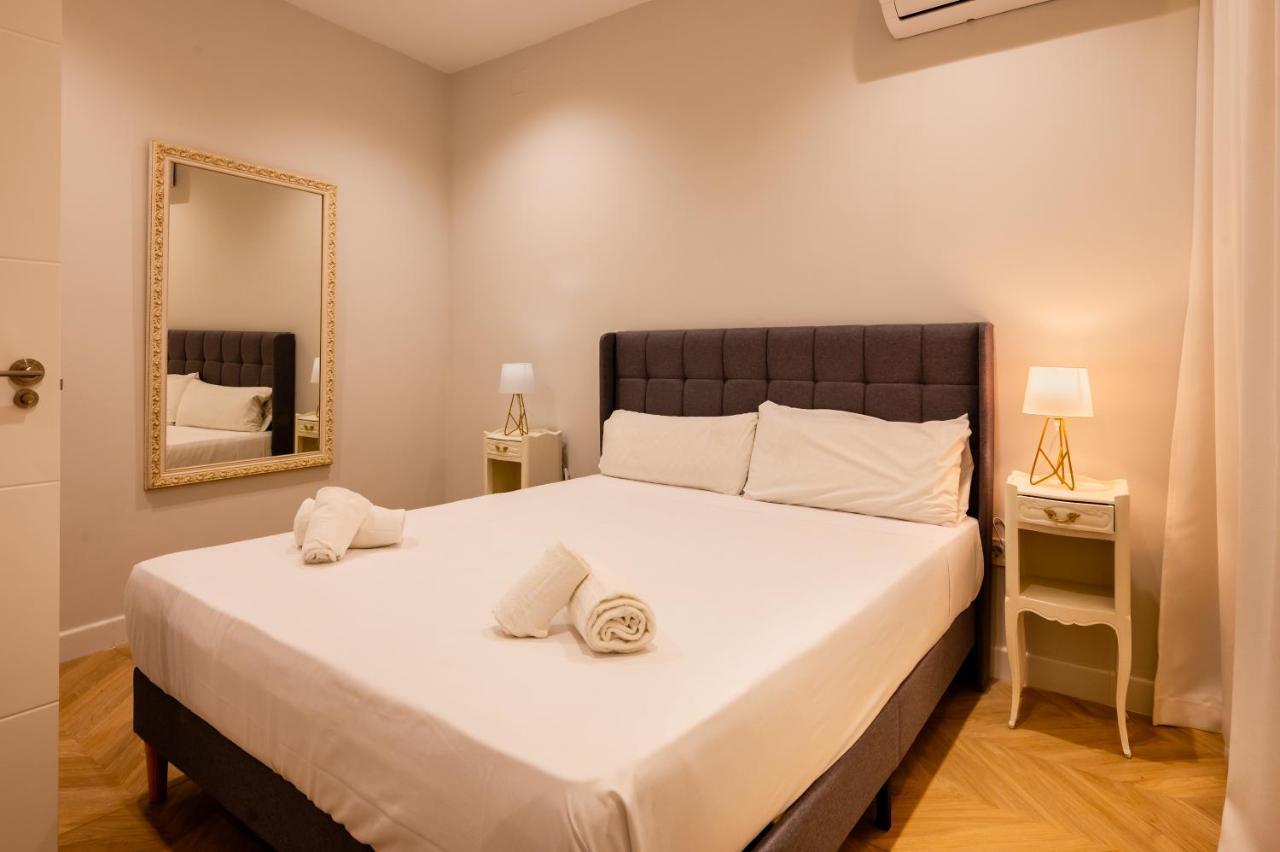 Elegant Apartment - 2 Bd 1 Bth - Center Sevilla Luaran gambar