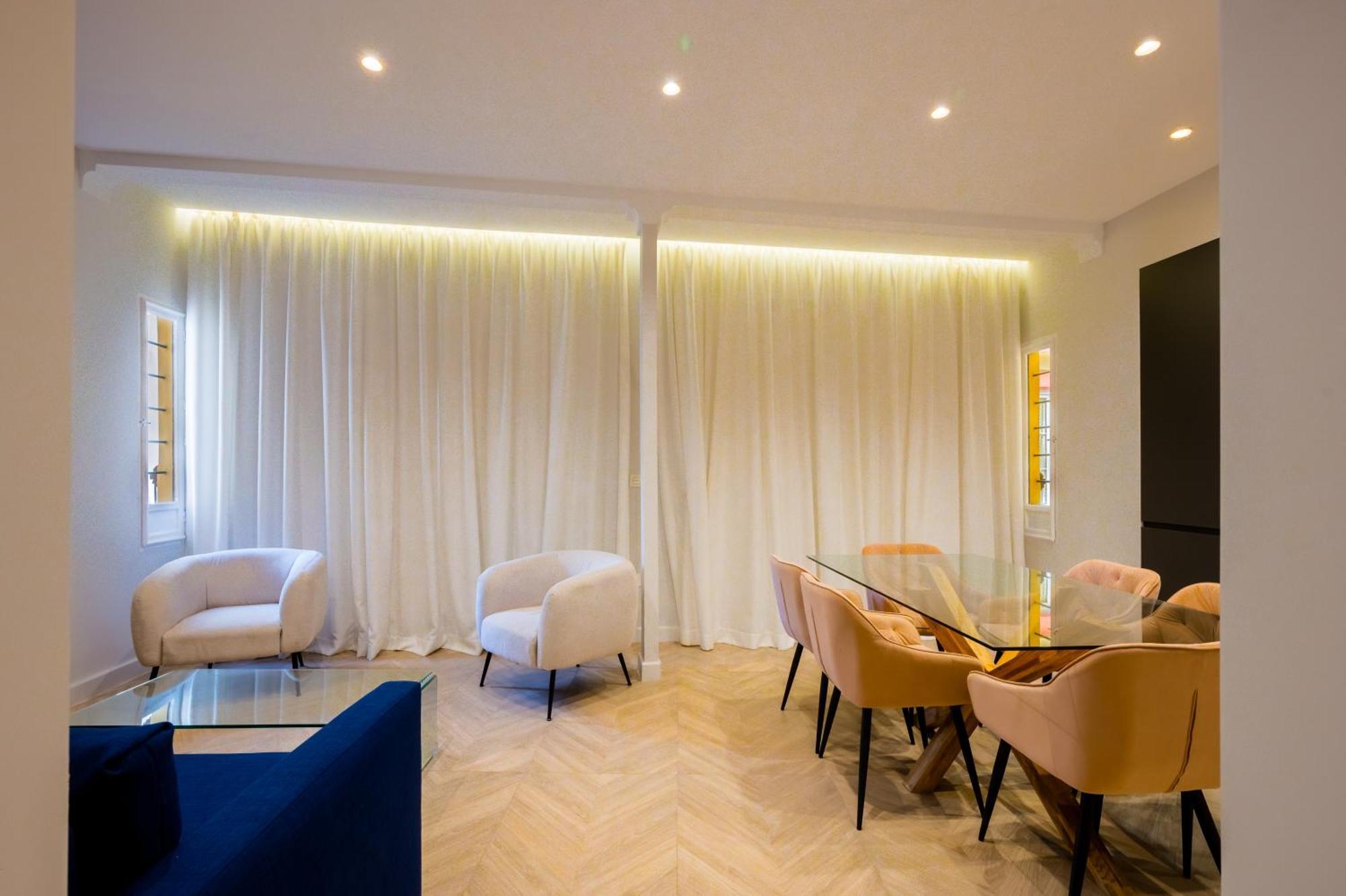 Elegant Apartment - 2 Bd 1 Bth - Center Sevilla Luaran gambar
