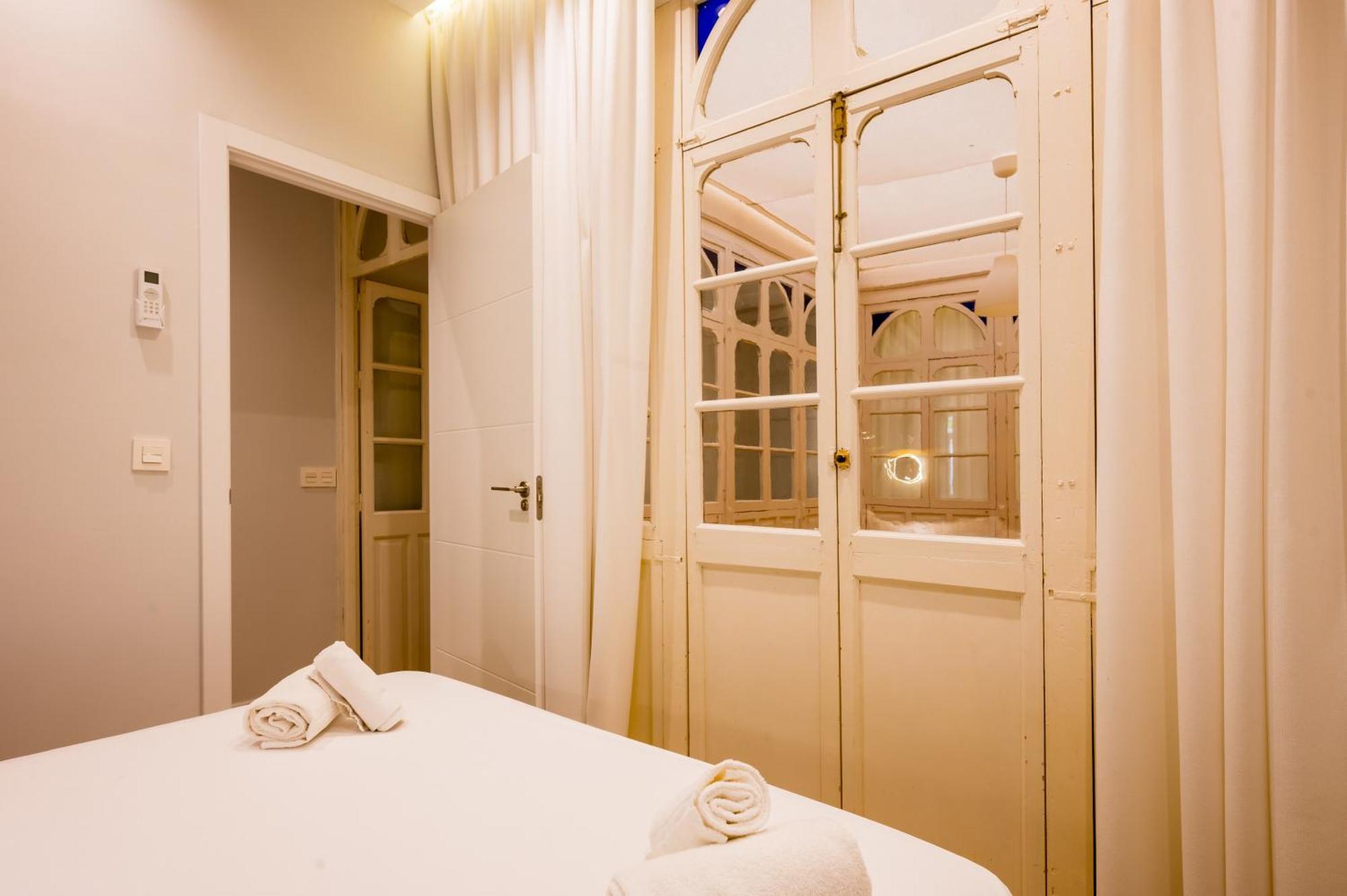 Elegant Apartment - 2 Bd 1 Bth - Center Sevilla Luaran gambar